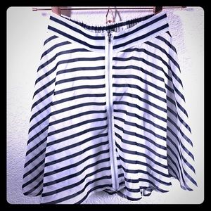 Flutterbye Striped zip front hi low skirt